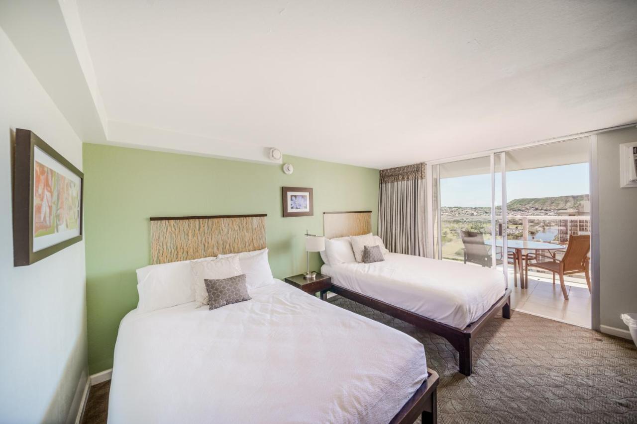 Island Colony Suites ホノルル 部屋 写真