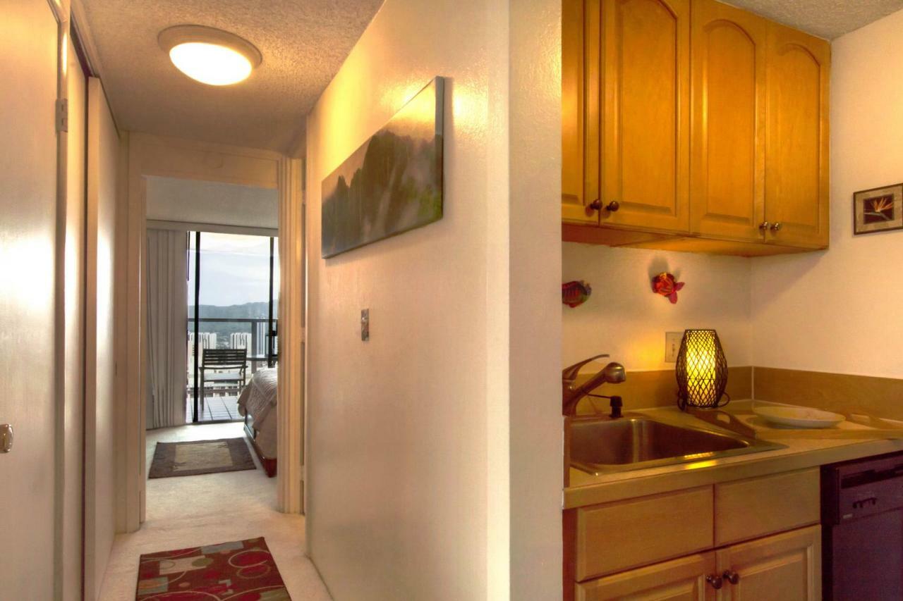 Island Colony Suites ホノルル 部屋 写真